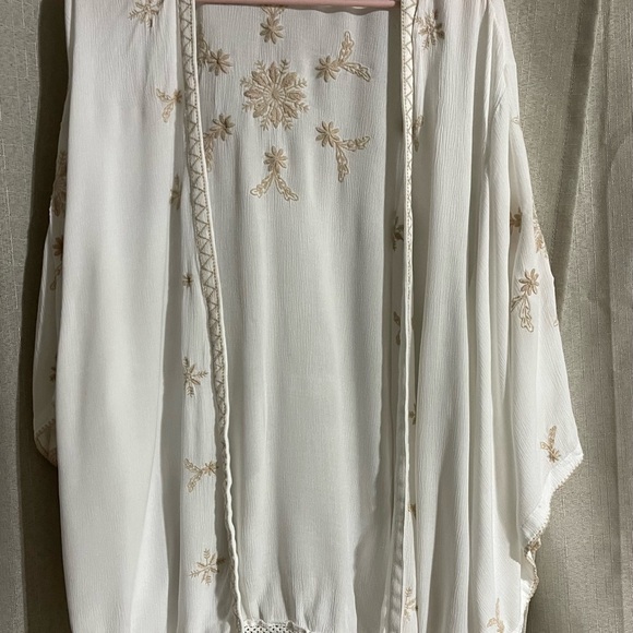 Style & Co White Embroidered Boho Kimono Cardigan S/M - Picture 1 of 7
